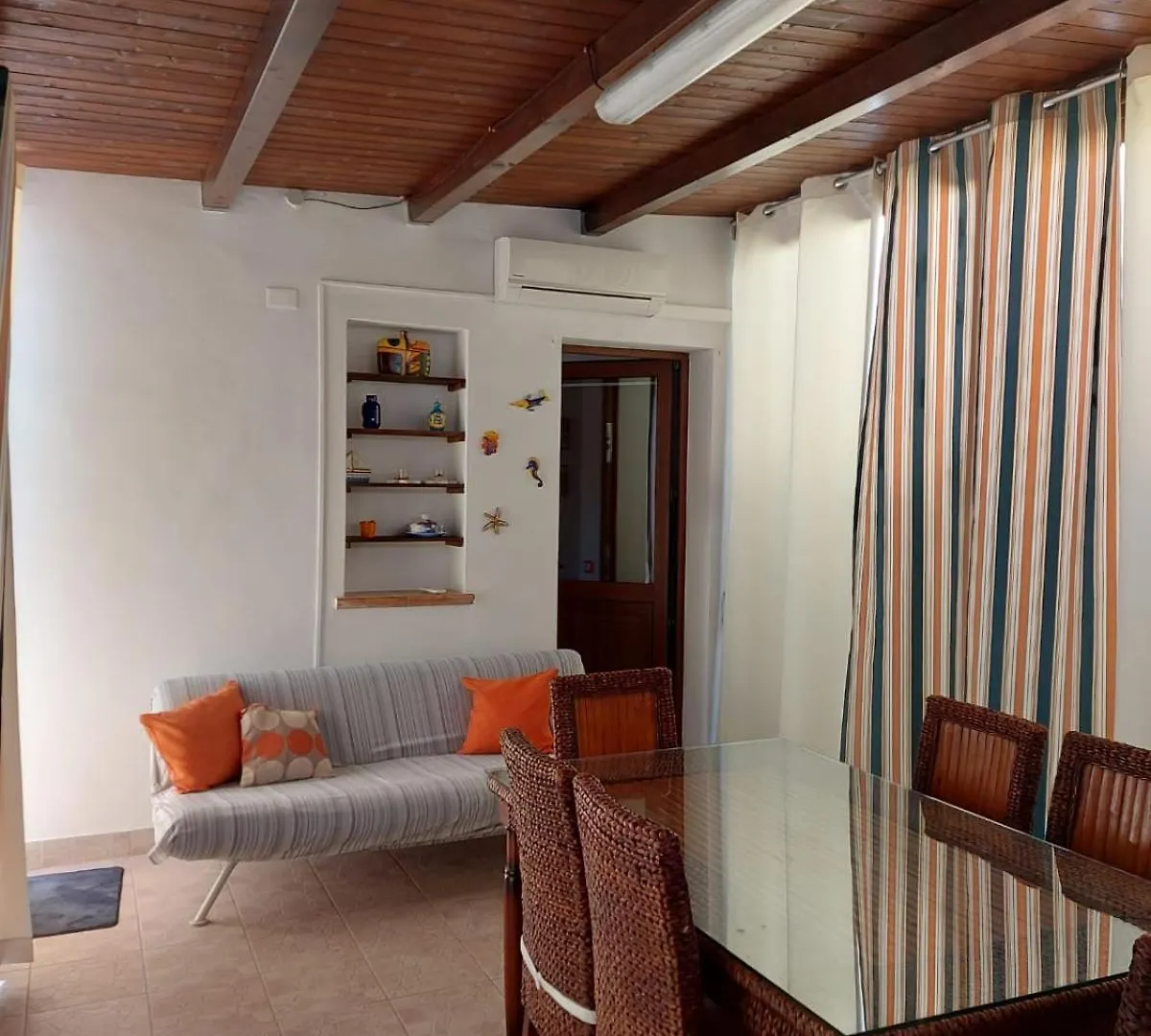 Casa Vacanze Dorotea Valderice 0*,